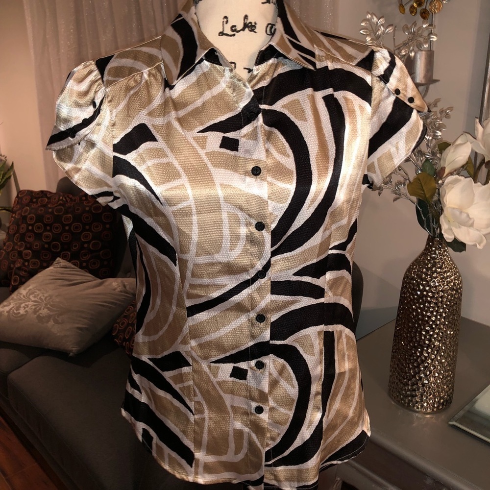 blouse brand cato.